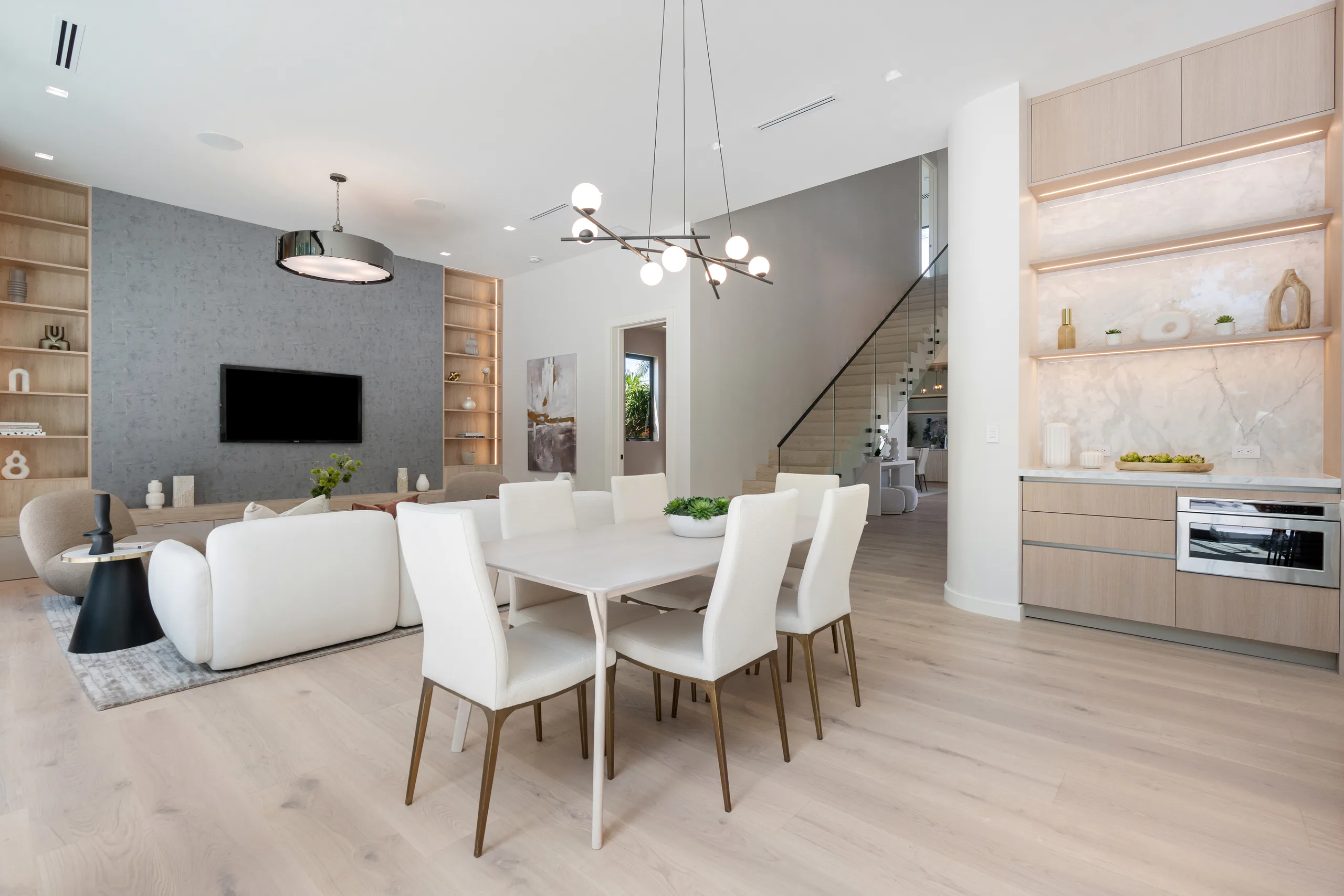 9009 Byron Ave - Gallery image 9