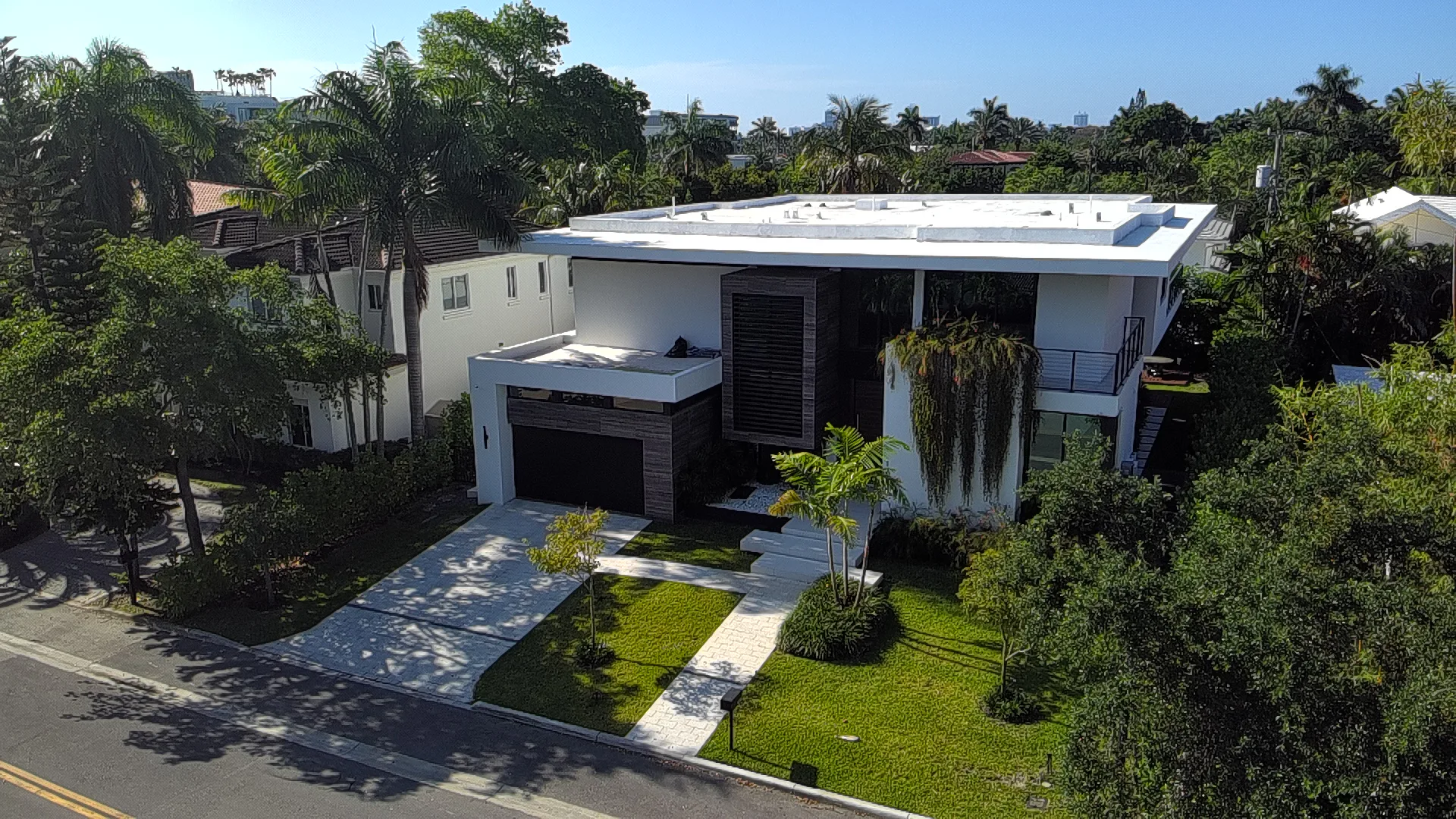 1230 97th St - Bay Harbor Islands - Gallery image 2