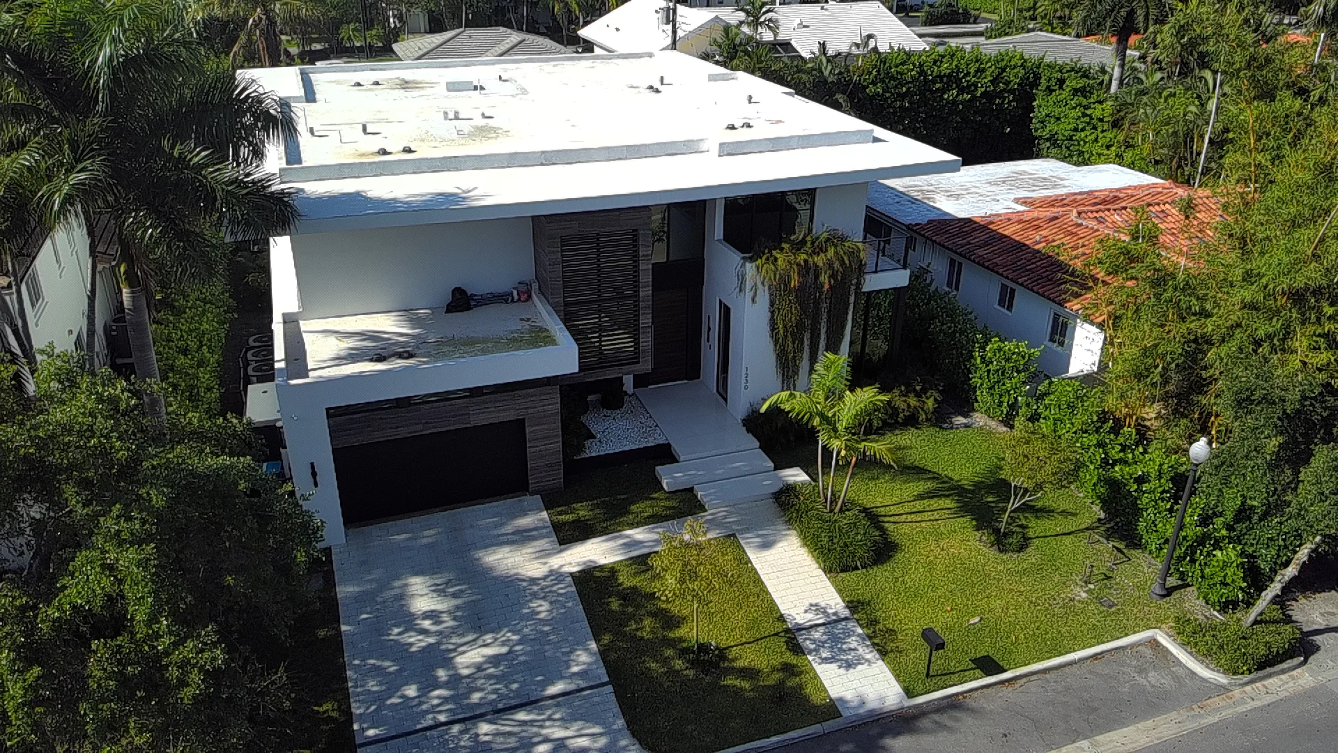 1230 97th St - Bay Harbor Islands - Gallery image 3