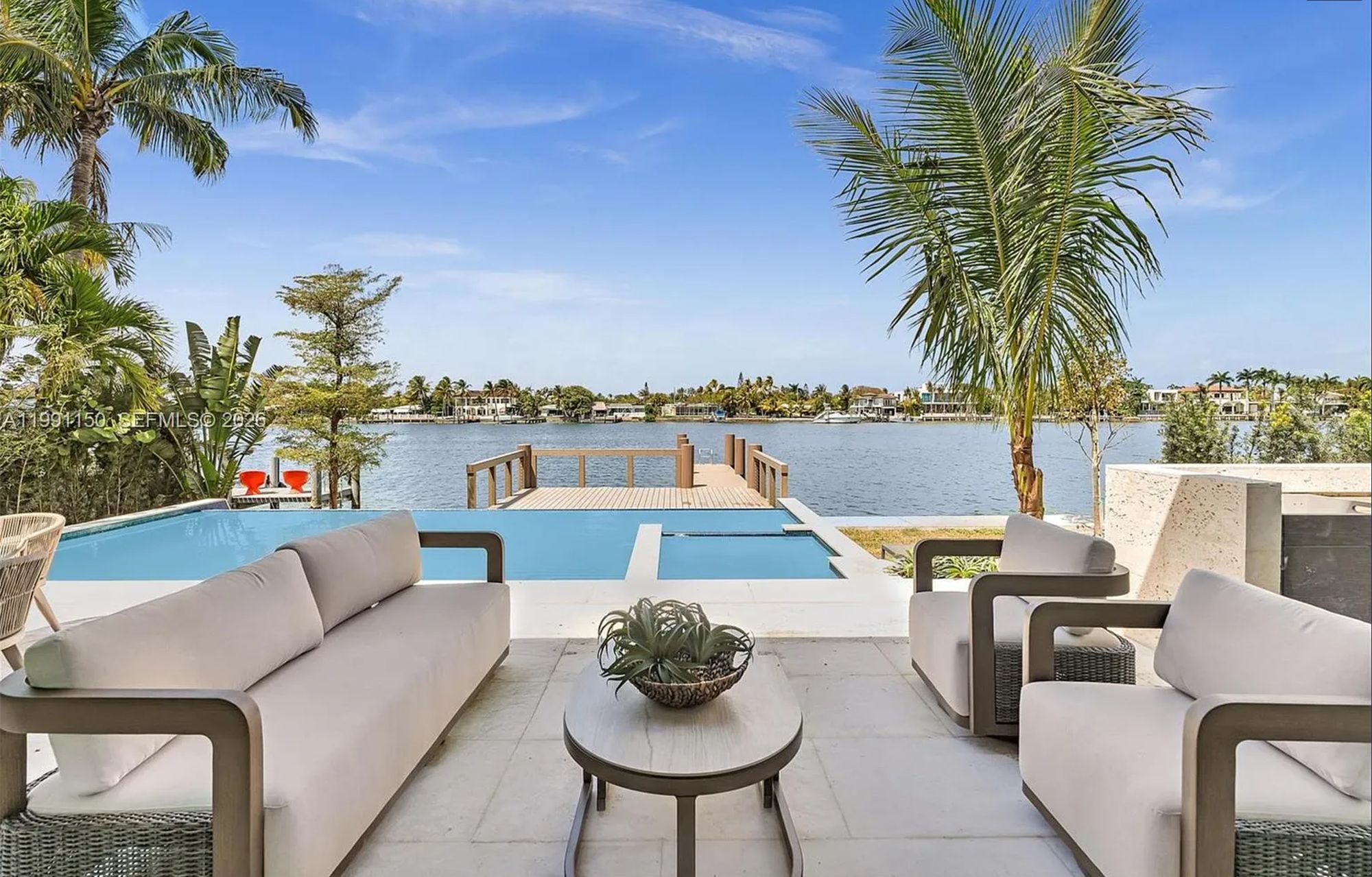 535 N Shore Dr - Gallery image 5